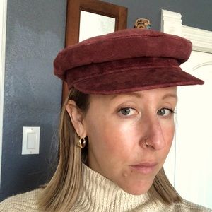 Maroon faux suede brimmed cap